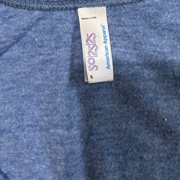 Suns Out Guns Out Tank Top (Blue or White) - Picture 2 of 4